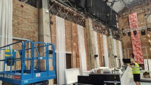 Large venue draping wall drapes